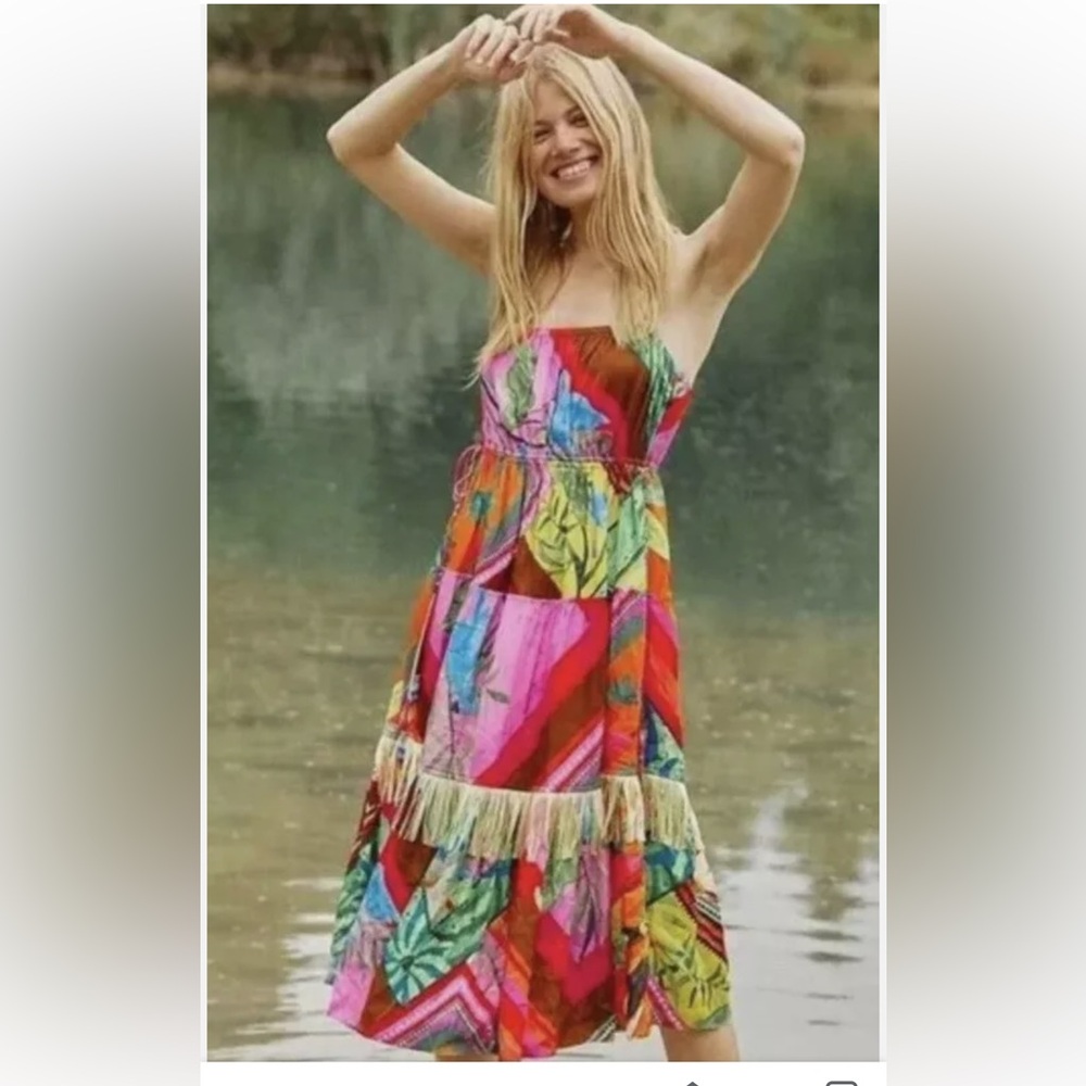Farm Rio Women's multi Dress.  Bright tropical beauty!
Farm Rio silky